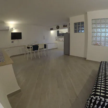 Apartment La Petit Maison Palermo
